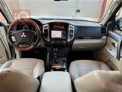 ميتسوبيشي باجيرو